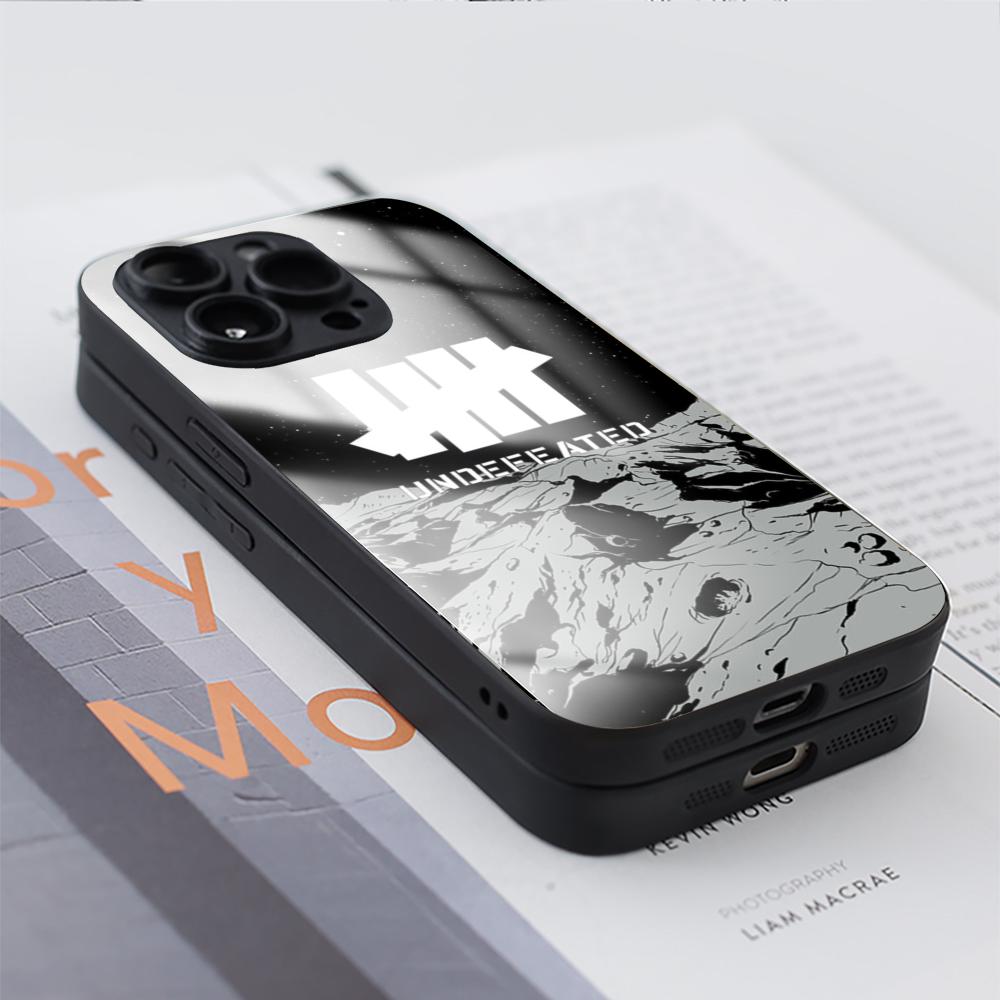 غطاء هاتف أنيق بتصميم شعار Und - مراجعة Phone Cases For Iphone 15 وسعره