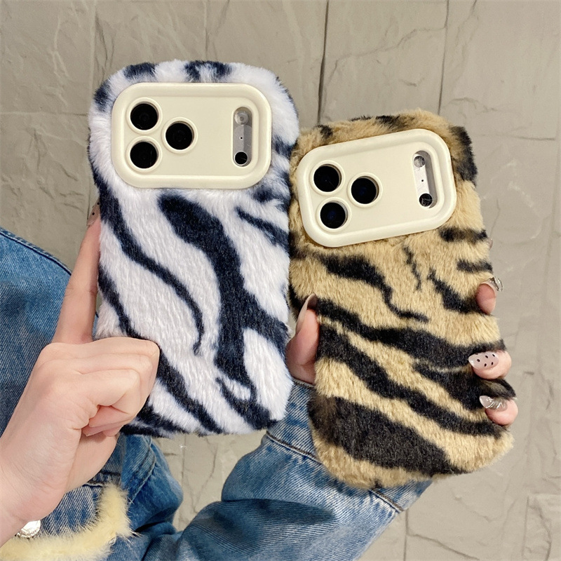 غطاء هاتف فاخر بنمط حمار وحشي  - مراجعة Phone Cases Iphone 13 وسعره